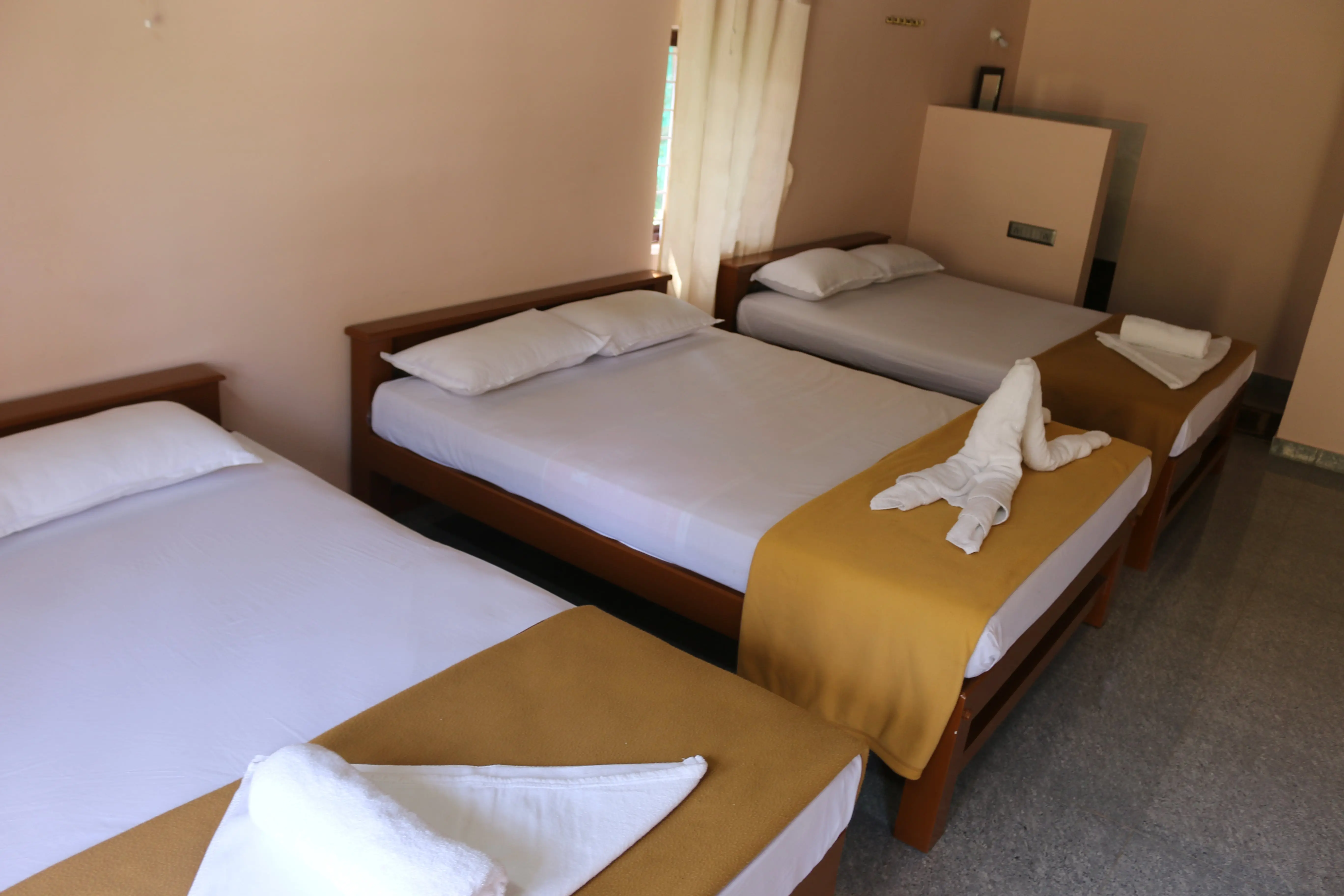 Plan Your Night Stay in Kanakapura: Best couple Resorts near Bangalore.